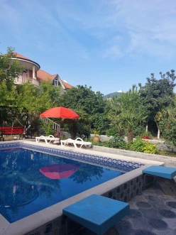 İcarə ev/villa 4 otaqlı 250 m²,  Şəki