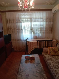 Satılır köhnə tikili 3 otaqlı 85 m², Yeni Yasamal q.