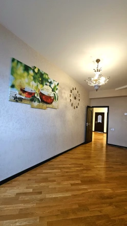 Sale new building 3 rooms 130 m²,  Insaatchilar m.