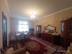 Satılır ev/villa 4 otaqlı 145 m²,  Qaraçuxur