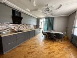 İcarə yeni tikili 3 otaqlı 166 m², İnşaatçılar m. İcarə yeni tikili 3 otaqlı 166 m², İnşaatçılar m.