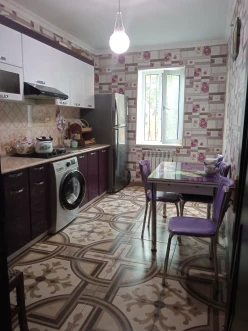 Satılır köhnə tikili 3 otaqlı 66 m², Bakıxanov q.