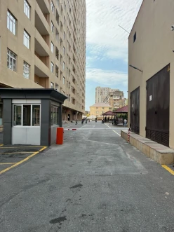 Sale new building 2 rooms 60 m²,  Insaatchilar m.