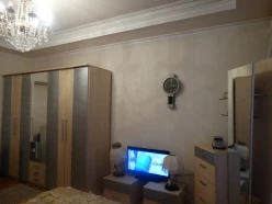 Satılır yeni tikili 4 otaqlı 140 m², Xırdalan