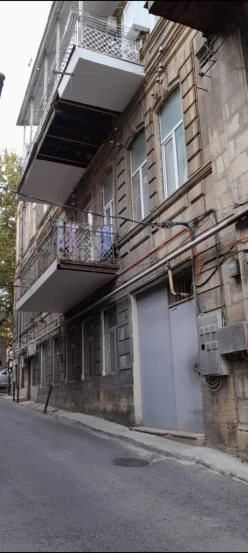 İcarə köhnə tikili 2 otaqlı 35 m², Nizami m.