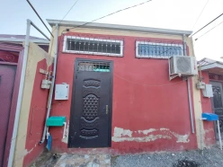 Satılır ev/villa 1 otaqlı 50 m², Binə q.