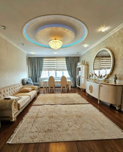 Satılır yeni tikili 4 otaqlı 138 m², İnşaatçılar m.