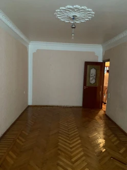 İcarə köhnə tikili 3 otaqlı 80 m², Azadlıq prospekti m.