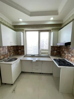 Satılır yeni tikili 2 otaqlı 54 m², İnşaatçılar m.