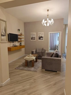 İcarə yeni tikili 2 otaqlı 64 m²,  Şah İsmayıl Xətai m.