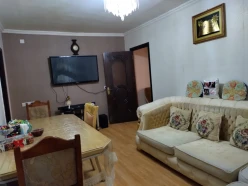 Satılır köhnə tikili 3 otaqlı 60 m², Yasamal r.