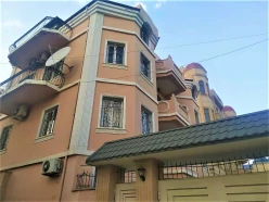 İcarə ofis 9 otaqlı 650 m², Nəsimi r.