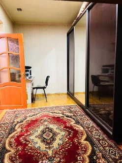 Satılır köhnə tikili 3 otaqlı 100 m², İnşaatçılar m.