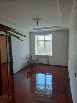Satılır köhnə tikili 2 otaqlı 45 m², Badamdar q.