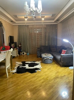 Satılır yeni tikili 3 otaqlı 90 m², İnşaatçılar m.