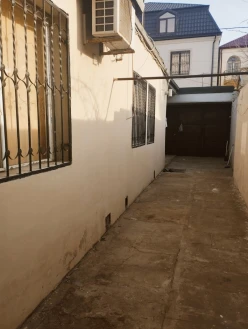 Satılır ev/villa 4 otaqlı 120 m², Bakıxanov q.