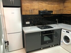 İcarə yeni tikili 2 otaqlı 85 m²,  Qara Qarayev m.