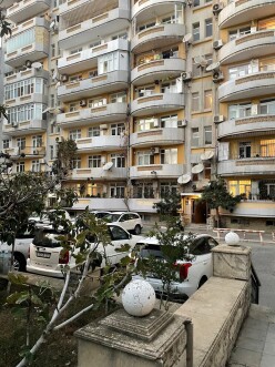İcarə yeni tikili 2 otaqlı 75 m²,  Həzi Aslanov m.
