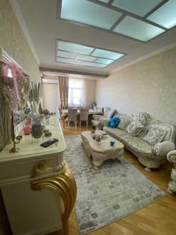 Sale new building 3 rooms 80 m²,  Insaatchilar m.