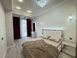 Satılır yeni tikili 2 otaqlı 62 m²,  Qara Qarayev m.