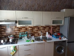 Satılır ev/villa 3 otaqlı 3 m², Binə q-10