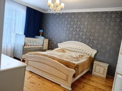 Satılır ev/villa 7 otaqlı 300 m²,  Yeni Günəşli