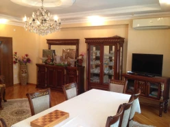 Satılır yeni tikili 3 otaqlı 132 m², Yasamal r.