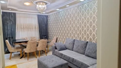 Satılır köhnə tikili 5 otaqlı 125 m²,  Qaraçuxur