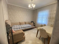 Satılır ev/villa 2 otaqlı 80 m²,  İnşaatçılar m.