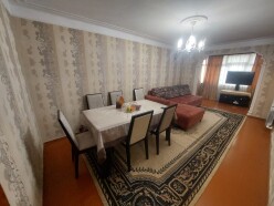 Satılır köhnə tikili 3 otaqlı 70 m²,  Neftçilər m.