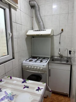 Satılır yeni tikili 2 otaqlı 60 m²,  İnşaatçılar m.