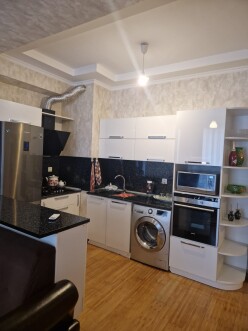İcarə yeni tikili 3 otaqlı 77 m², Yasamal İcarə yeni tikili 3 otaqlı 77 m², Yasamal