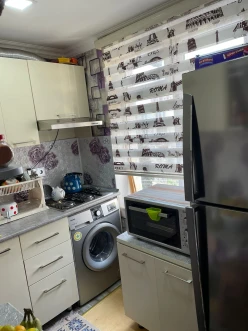 Satılır köhnə tikili 2 otaqlı 55 m², İnşaatçılar m.