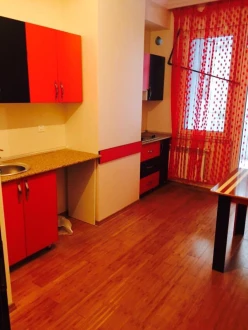 Satılır yeni tikili 1 otaqlı 78 m², Yasamal r.
