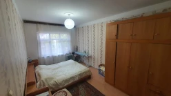 Satılır köhnə tikili 3 otaqlı 90 m², Memar Əcəmi m.