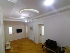 Satılır yeni tikili 4 otaqlı 125 m², Yasamal r.