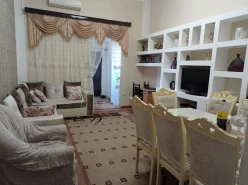 Satılır köhnə tikili 2 otaqlı 50 m², 20-ci sahə q. Satılır köhnə tikili 2 otaqlı 50 m², 20-ci sahə q.