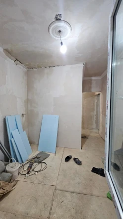 Satılır köhnə tikili 2 otaqlı 33.9 m², Qara Qarayev m.
