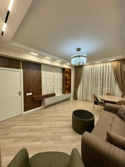Satılır yeni tikili 3 otaqlı 80 m², Həzi Aslanov m.