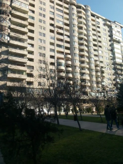 Satılır yeni tikili 2 otaqlı 92 m², Nəriman Nərimanov m.