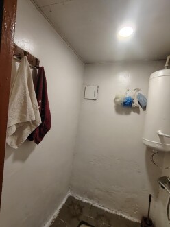 Satılır köhnə tikili 1 otaqlı 40 m²,  Elmlər Akademiyası m.