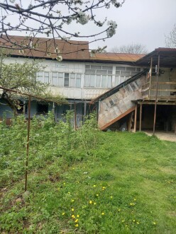 Satılır köhnə tikili 6 otaqlı 120 m², Göygöl Satılır köhnə tikili 6 otaqlı 120 m², Göygöl