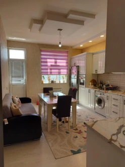 Satılır yeni tikili 3 otaqlı 135 m², Əhmədli m.