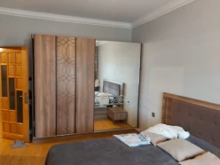 Satılır köhnə tikili 2 otaqlı 66 m², Yeni Günəşli q.