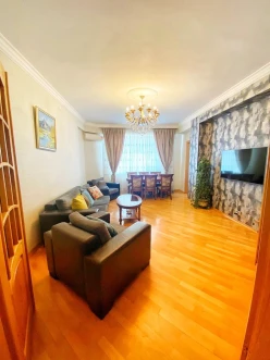 Satılır yeni tikili 3 otaqlı 85 m², Nəsimi m.