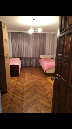 Satılır köhnə tikili 3 otaqlı 86 m², Yasamal r.