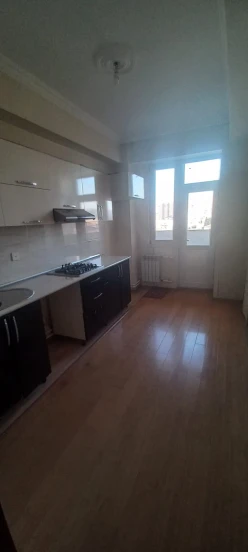 İcarə yeni tikili 3 otaqlı 80 m²,  Xırdalan