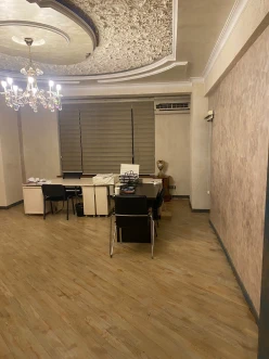 İcarə ofis 5 otaqlı 120 m², Şah İsmayıl Xətai m.