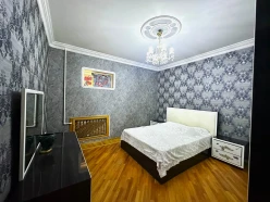 İcarə ofis 6 otaqlı 600 m²,  6-cı mikrorayon