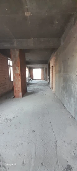 Sale new building 3 rooms 180 m²,  Insaatchilar m.